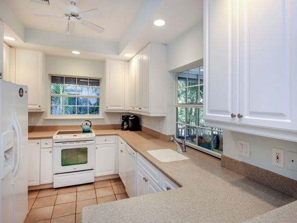 Stunning Luxury Vacation Home With Private Pool in Captiva